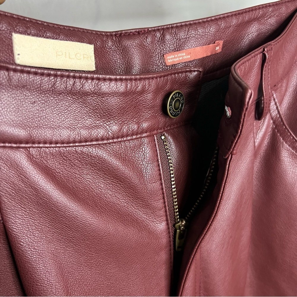 Anthropologie pilcro Burgundy Cropped Pants leather size 30 - Picture 9 of 10